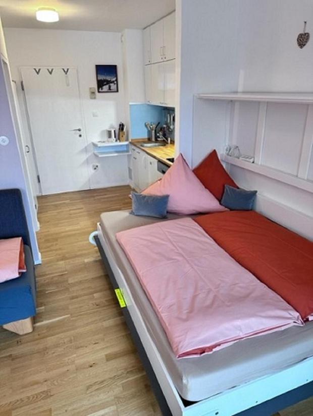 Appartement Doris Mit Hallenbad Und Sauna By Monicare Зеефельд в Тироле Экстерьер фото